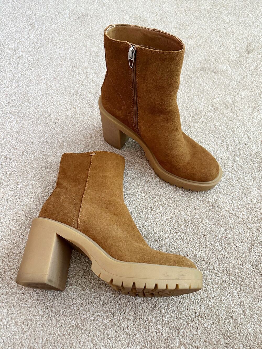 Dolce Vita Suede Chunky Lug Sole Heeled Boots Size 7.5